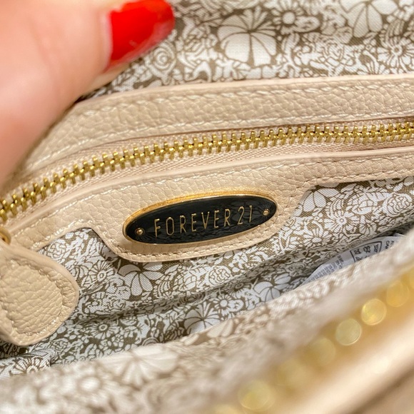 Forever 21 Crossbody Bag - Picture 3 of 3